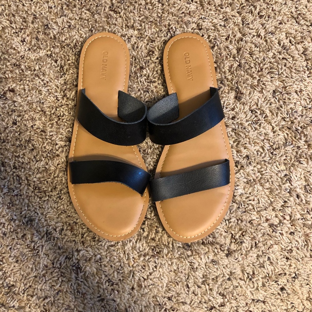 Black old navy sandals